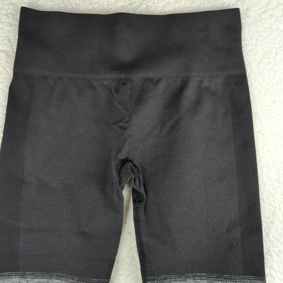 Lululemon Seamlessly Street Crop Compression Capri Leggings Black Gray Women's 8 - Picture 4 of 6
